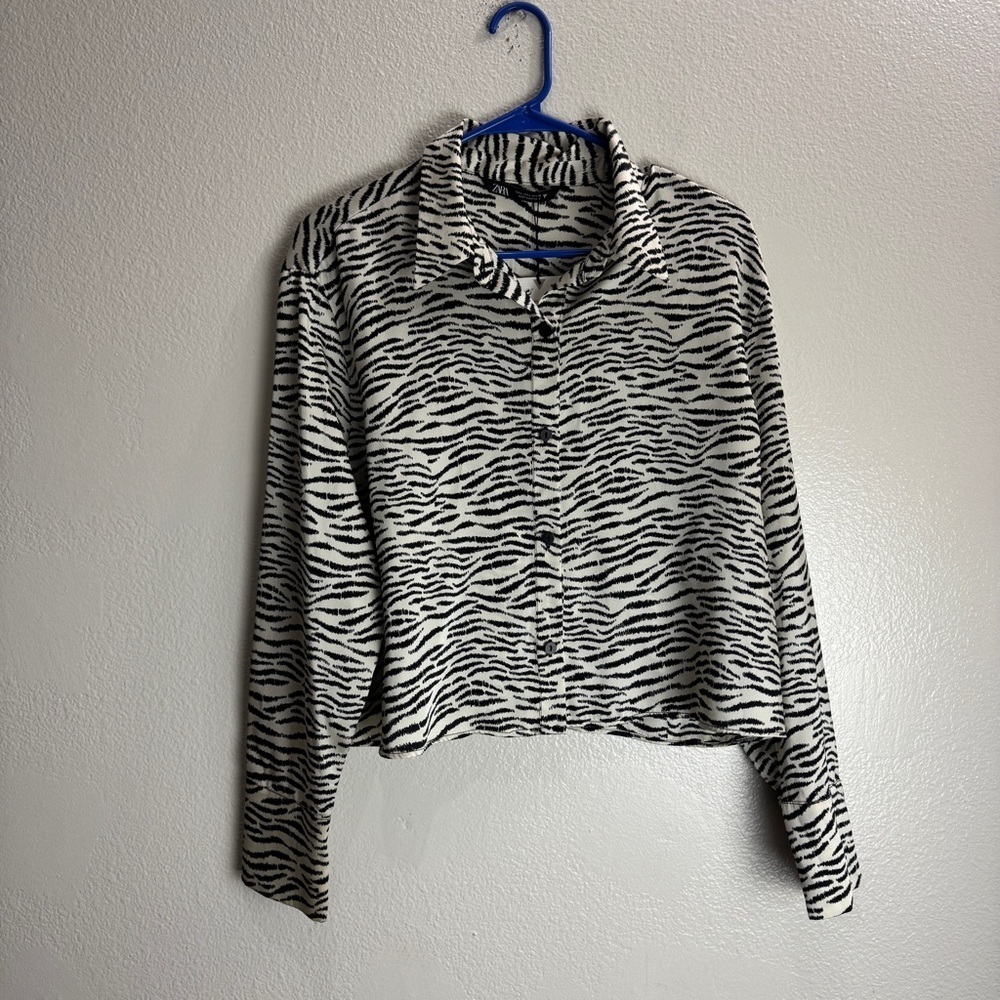Zara Button Up Zebra Print Top Blouse Button Up Size Large